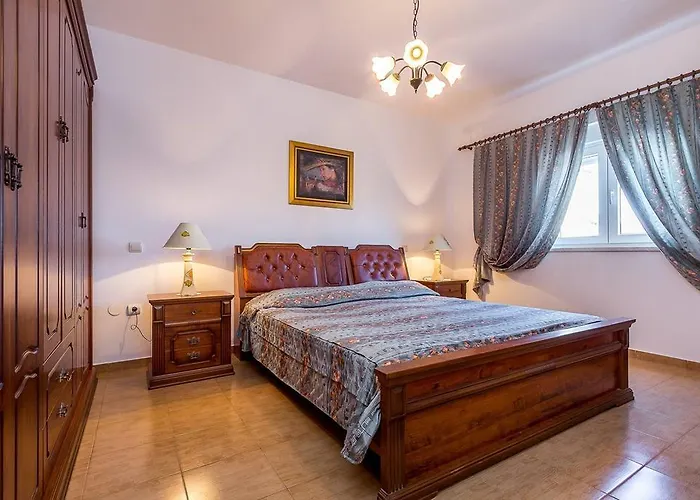 House Vesna Дом отдыха *