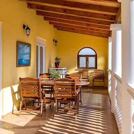 House Vesna