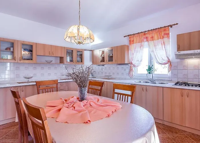 House Vesna * Ližnjan